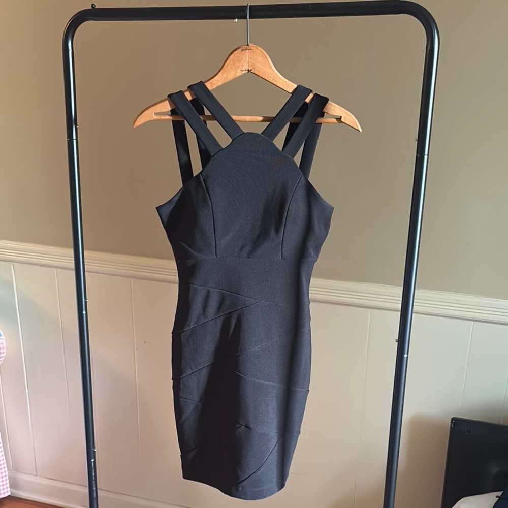 Emerald Sundae Black Bodycon Halter Mini Dress for Cocktail